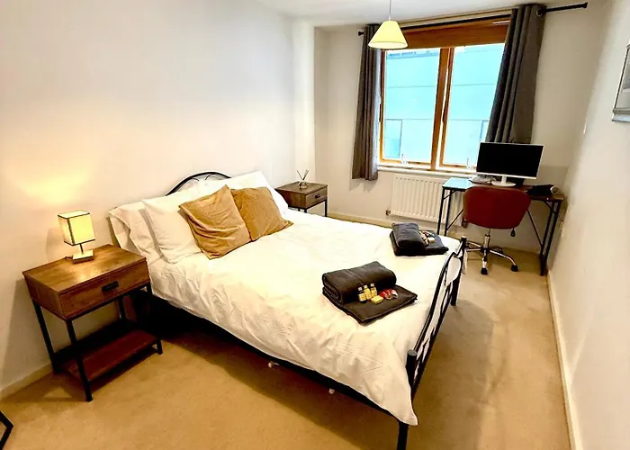 Apartment Harbourside In *